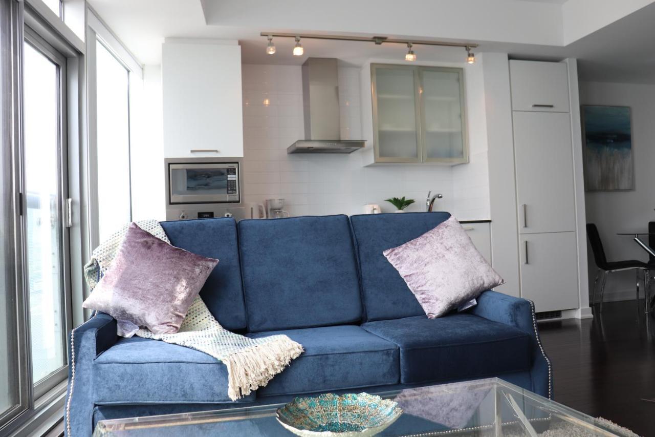 טורונטו Aaira Suites מראה חיצוני תמונה