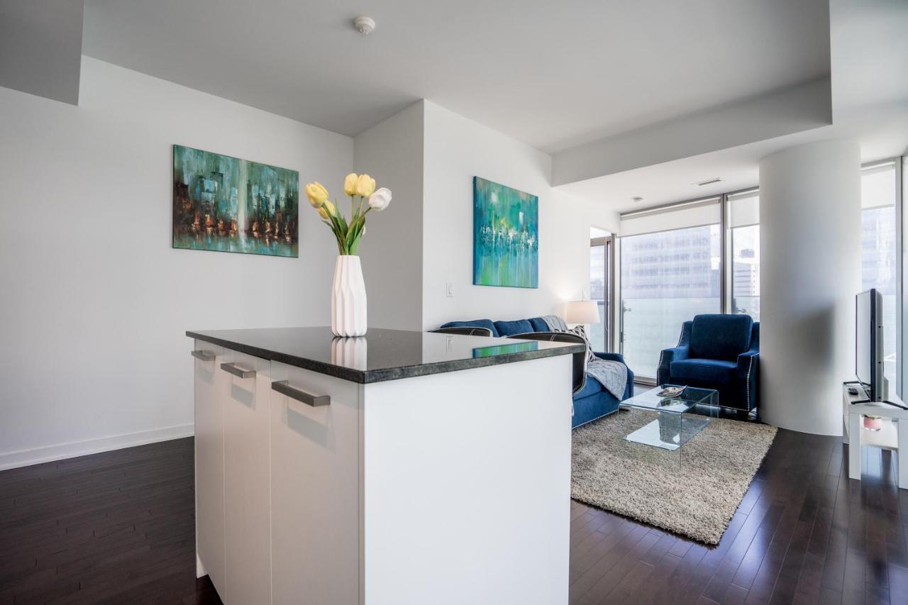 טורונטו Aaira Suites מראה חיצוני תמונה