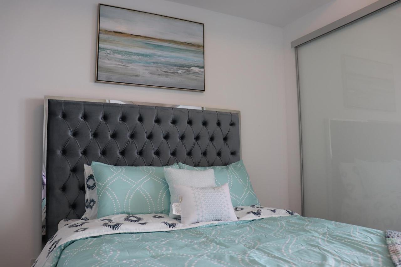 טורונטו Aaira Suites מראה חיצוני תמונה