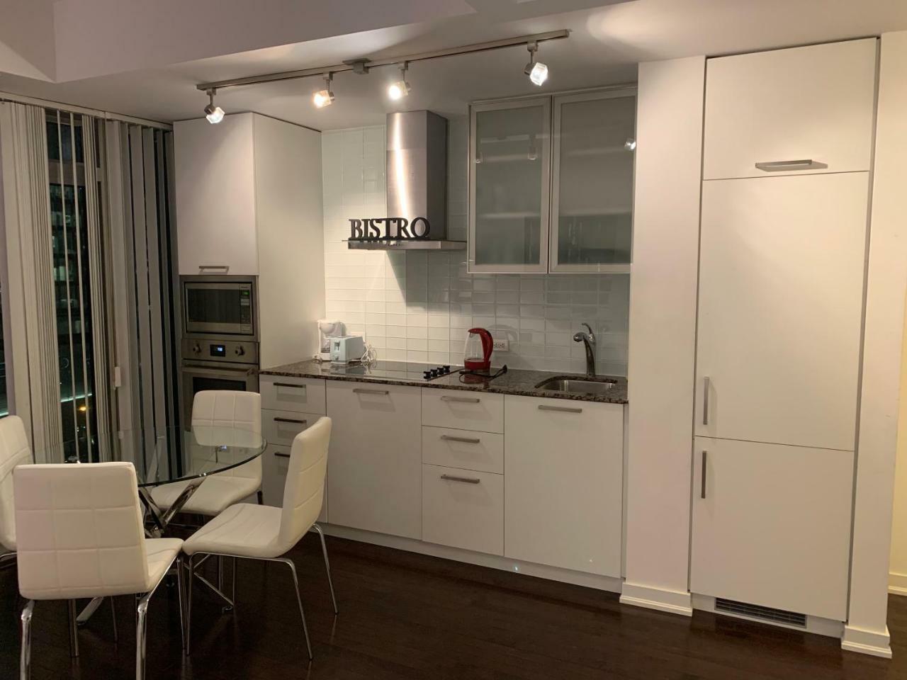 טורונטו Aaira Suites מראה חיצוני תמונה