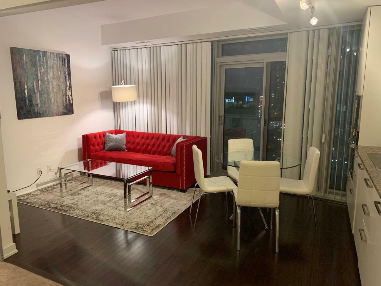 טורונטו Aaira Suites מראה חיצוני תמונה