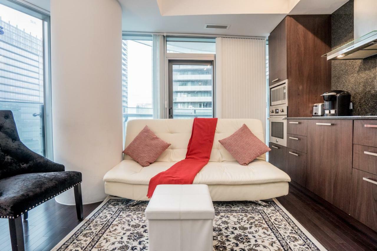 טורונטו Aaira Suites מראה חיצוני תמונה