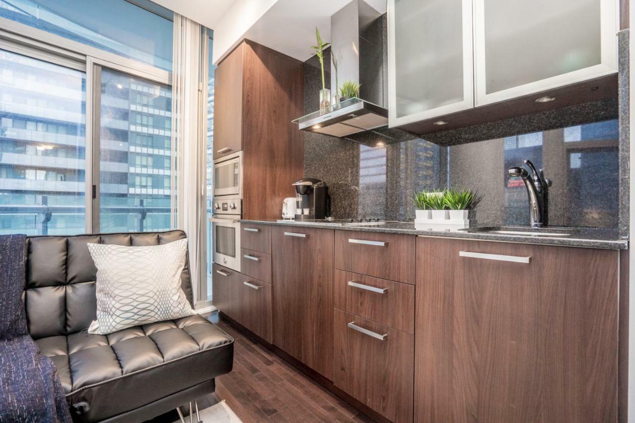 טורונטו Aaira Suites מראה חיצוני תמונה