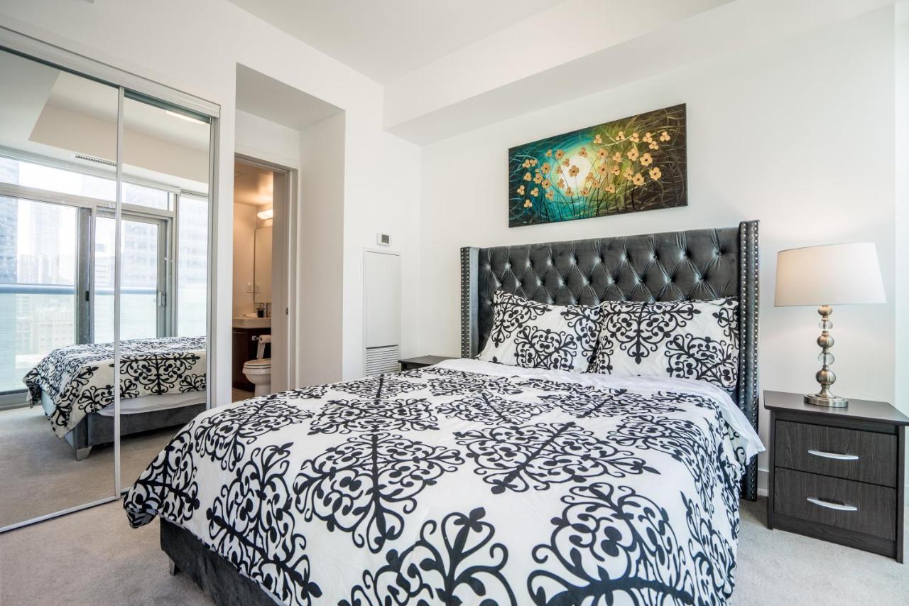 טורונטו Aaira Suites מראה חיצוני תמונה