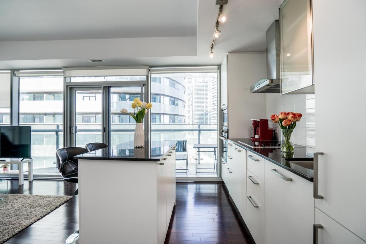 טורונטו Aaira Suites מראה חיצוני תמונה